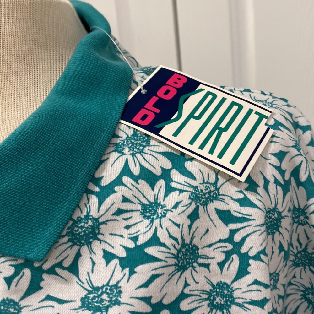 NEW WITH TAGS 🏷️ BLOUSE 👚 - Picture 4 of 5